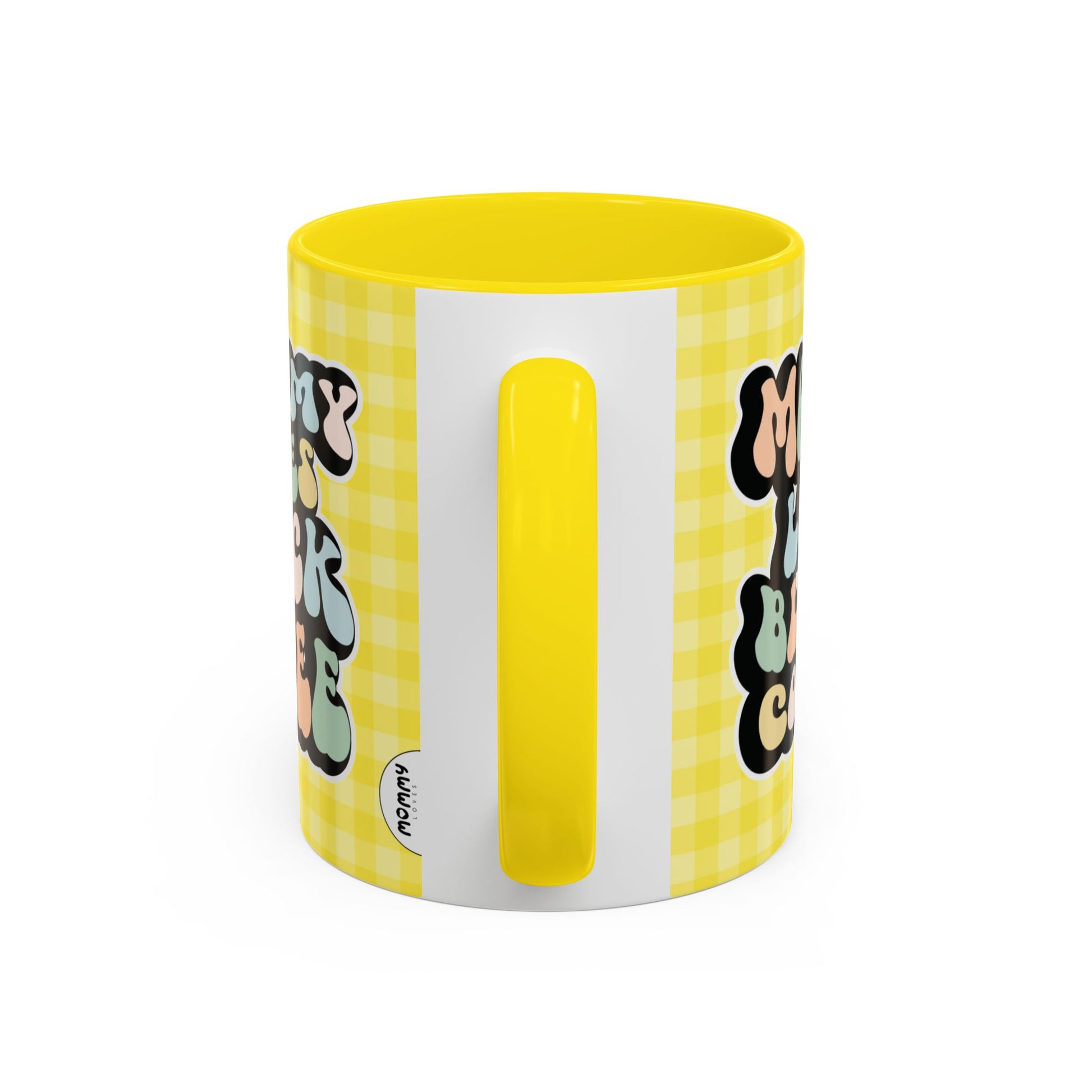 Perfect gift for mom. A decorative, 11oz ceramic mug. It’s wrapped in a yellow-white checkered background. In a happy and colorful 70s retro-style font it says Mommy Loves Black Coffee on both sides. 
