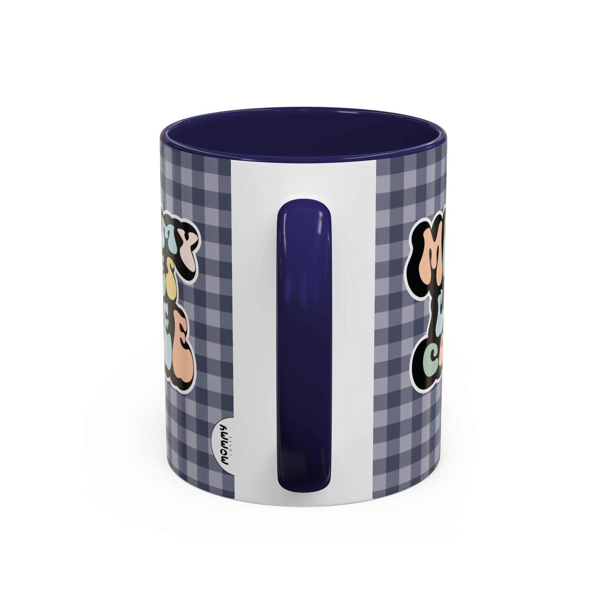 Perfect gift for mom. A decorative, 11oz ceramic mug. It’s wrapped in a navy blue-white checkered background. In a happy, typically 70s retro-style font, it says Mommy Loves Coffee, on both sides. 
