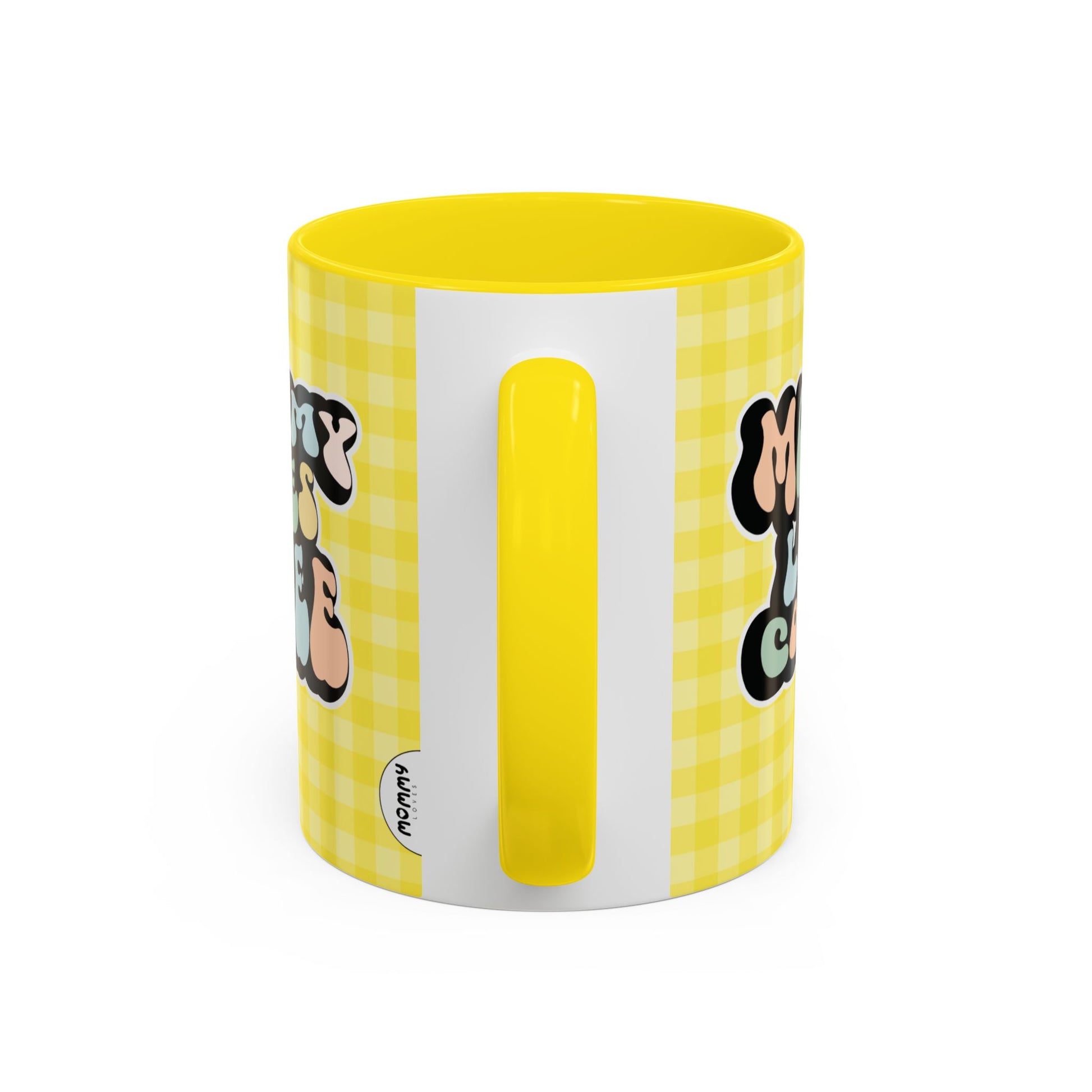 Perfect gift for mom. A decorative, 11oz ceramic mug. It’s wrapped in a yellow-white checkered background. In a happy and colorful 70s retro-style font it says Mommy Loves Coffee, on both sides. 